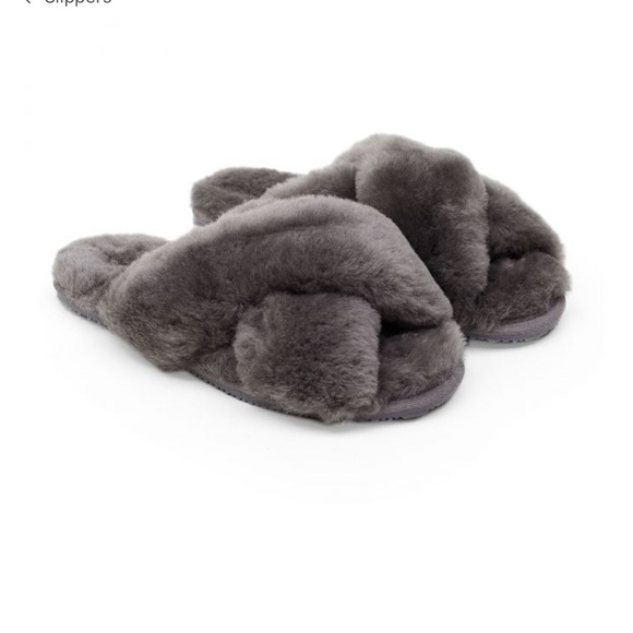 1. EMU Australia Mayberry  Sheepskin Slippers - Picture 1 of 16